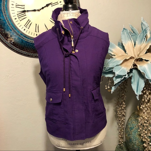 Drapers& Damons Jackets & Blazers - Drapers& Damon’s Purple vest with gold hardware